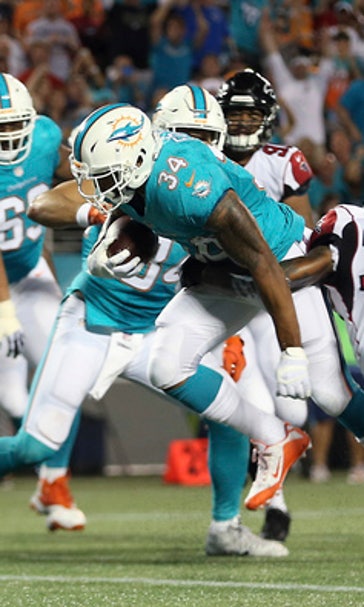 Arian Foster helps lead Dolphins over Falcons 17-6